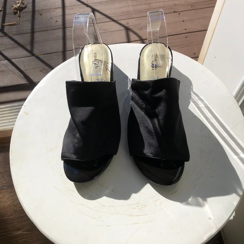 East 5th Black Slip On Sandals Size 8.5 W Fabric Upper